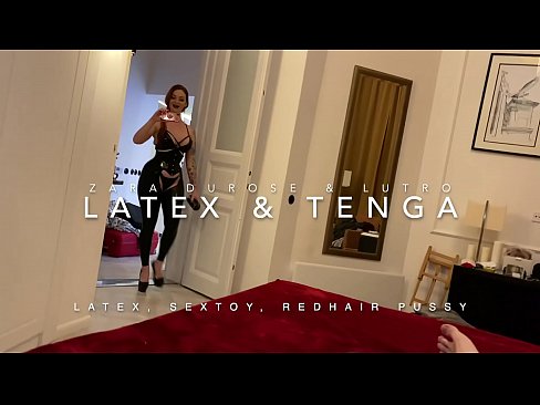 ❤️ Te tuahine takawaenga whero i roto i nga kakahu tawhetawhe i whaaia e te tuakana Sex i porn mi.bestsexporno.ru